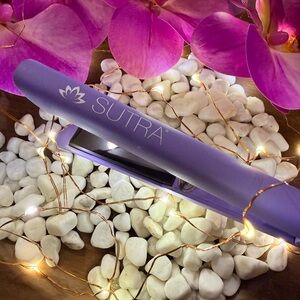 SUTRA Beauty Mini Hair Straightener Flat Iron BNIB Ceramic Plates Travel Size